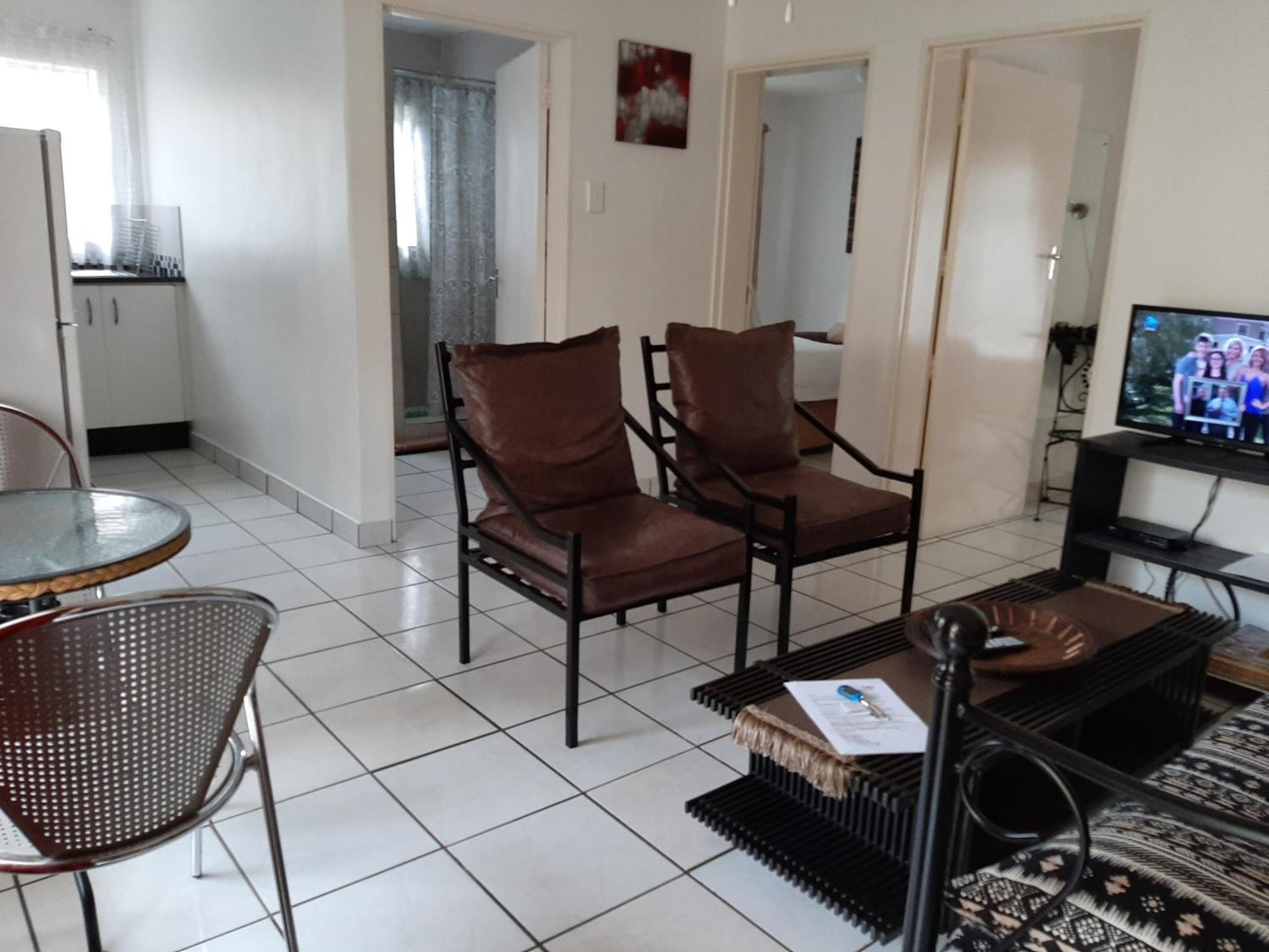 Sunshine Self Catering Apartment Mbombela Exterior photo