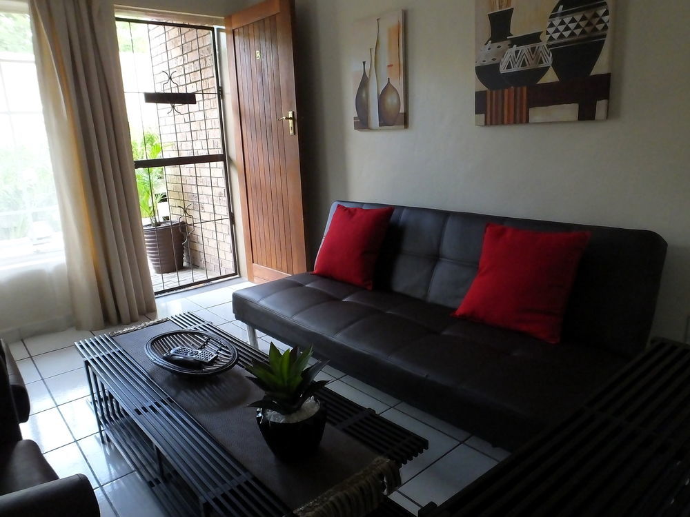 Sunshine Self Catering Apartment Mbombela Exterior photo